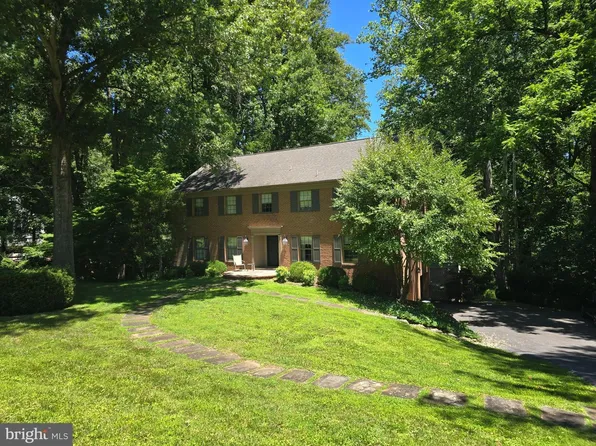 13621 Esworthy Rd, Germantown, MD 20874