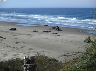 0 Strawberry Dr, Bandon, OR 97411