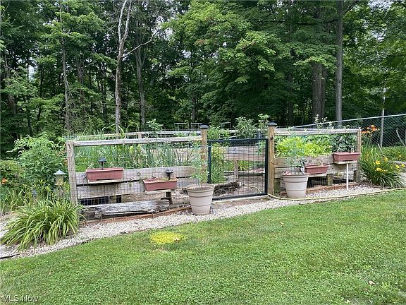 4th image of 1195 Township Road 2156