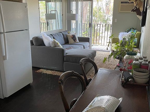 4th image of 4175 Bachman Pl #75-42