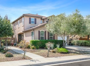 5797 W Richert Ave, Fresno, CA 93722