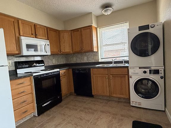 2nd image of 111 N Clark Ave #7