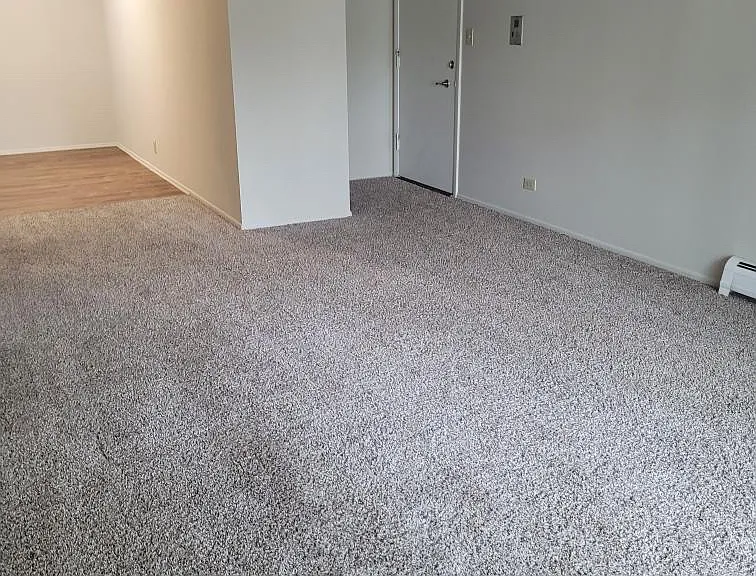 910 N River Dr #107 — Photo 6
