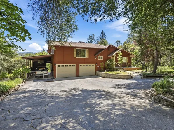 49628 Stillmeadow Dr, Oakhurst, CA 93644