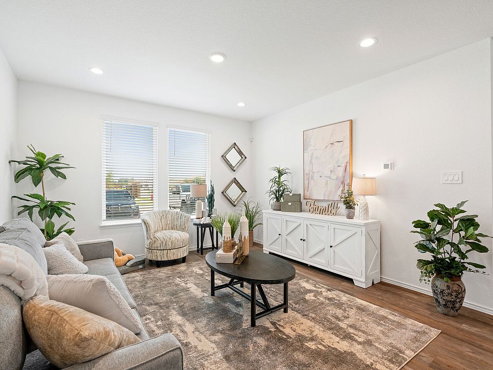 1st image of 3607 Massenet St