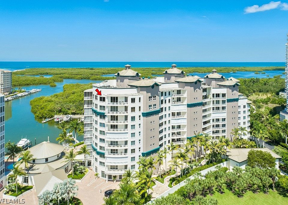 13675 Vanderbilt Dr PENTHOUSE 1105, Naples, FL 34110 MLS 222061423