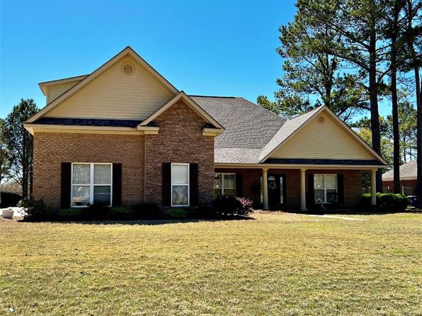 248 Dogwood Meadows Ln, Wetumpka, AL 36093
