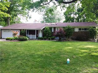 5475 Elm Dr, Lewiston, NY 14092