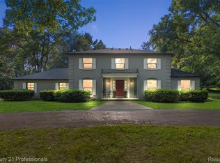 5420 Lahser Rd, Bloomfield Hills, MI 48302