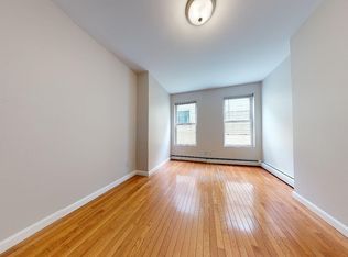 344 Putnam Ave #2R, Cambridge, MA 02139
