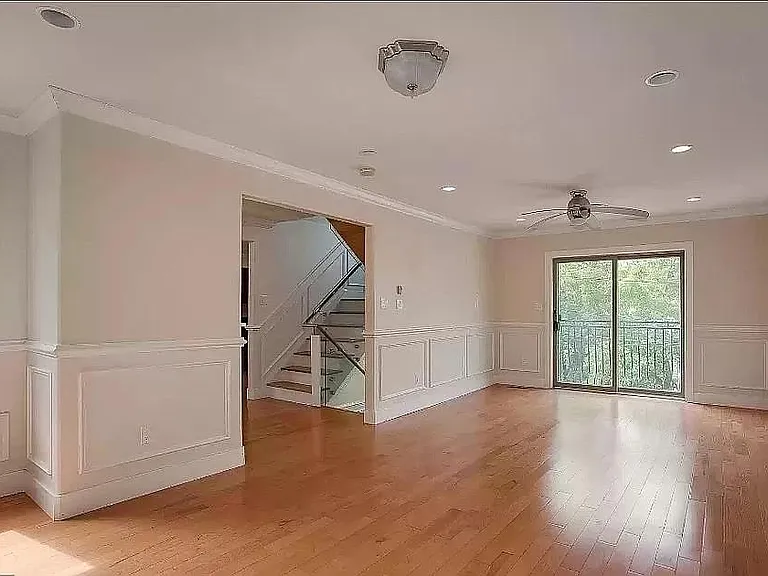 4417 Saint Davids St — Photo 5