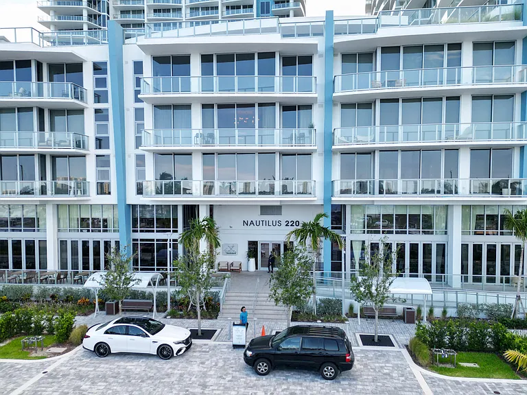 220 Lake Shore Dr #1908 — Photo 59