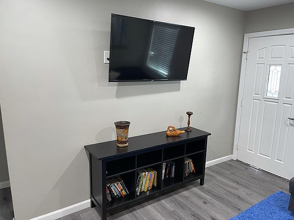 5th image of 2022 1/2 Ocean View Blvd