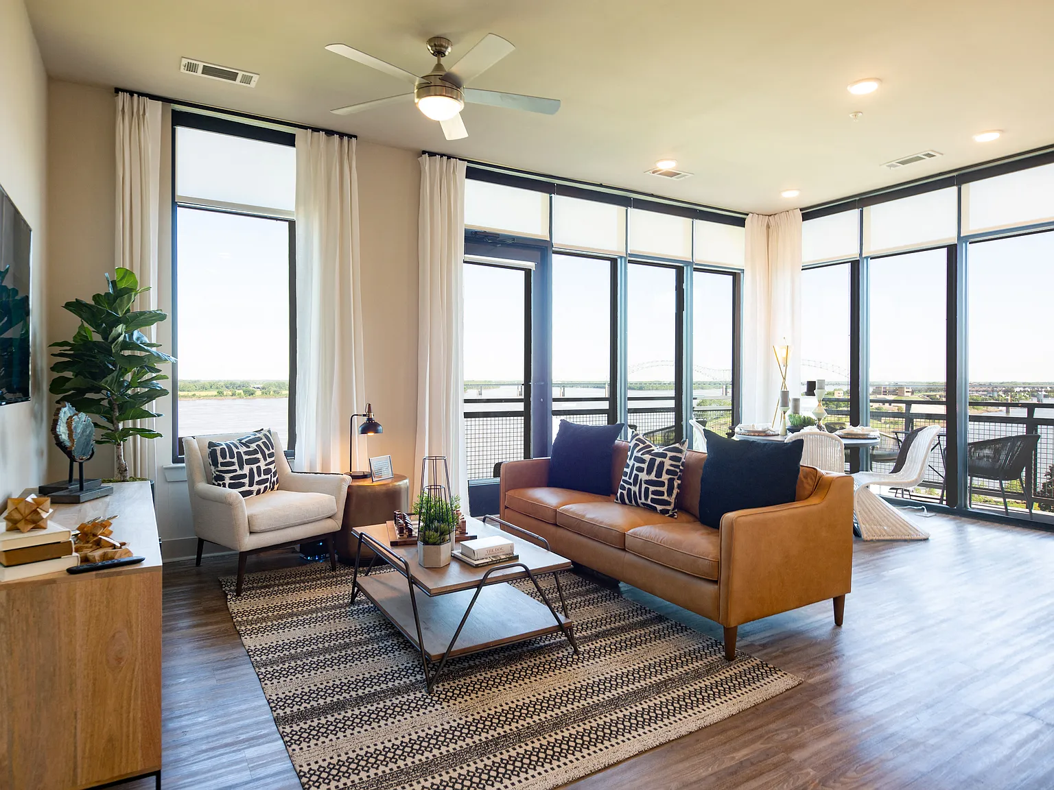 The Landing Residences — Photo 4
