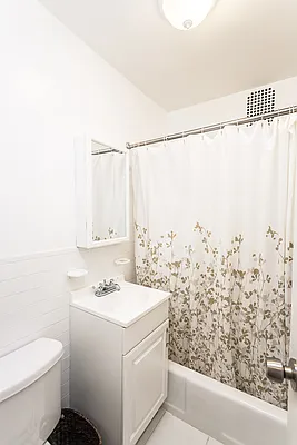 Rented by Big Apple Living | media 5