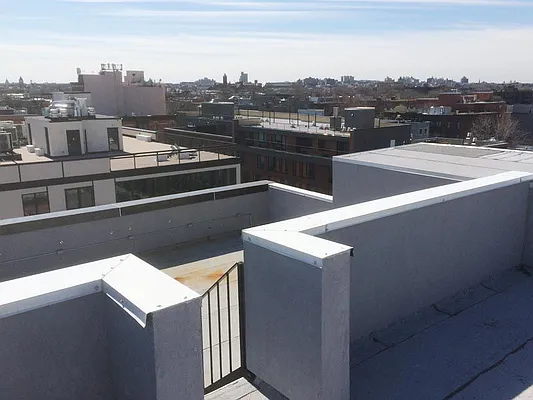 Rented by GTM Property Group  | media 39