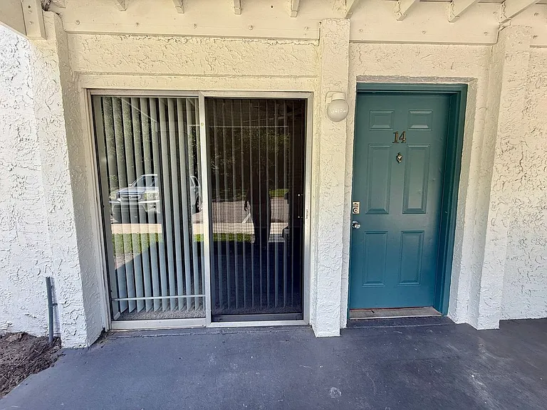 4111 S Semoran Blvd #14 — Photo 7