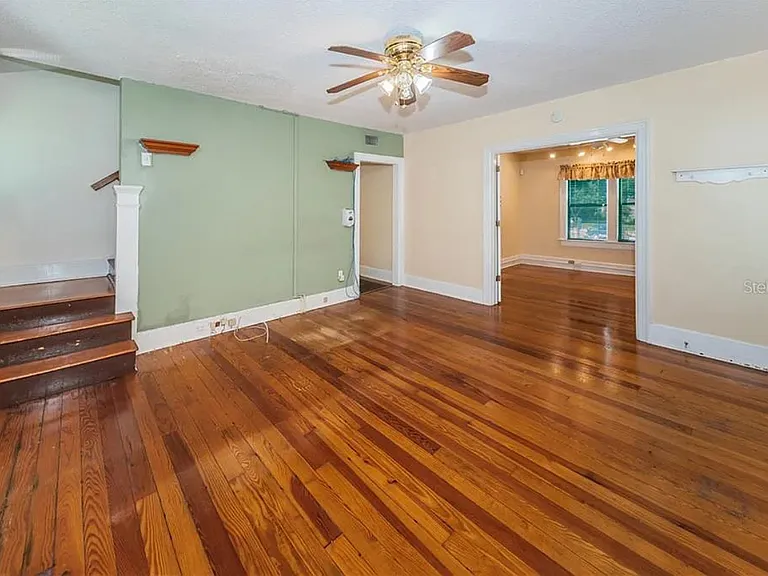 638 E Tarpon Ave — Photo 4
