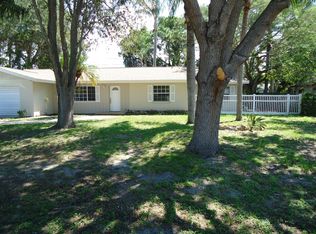 6523 1st St W, Bradenton, FL 34207
