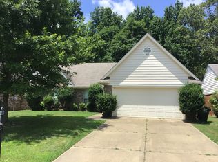 8263 Grayce Dr, Southaven, MS 38671
