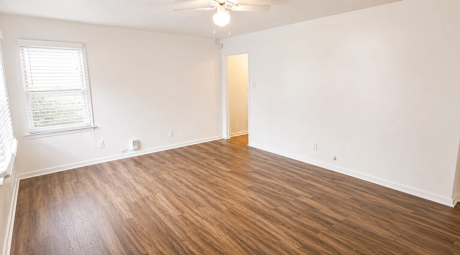 2 bed, 748 sqft, $1,450 — Photo 4