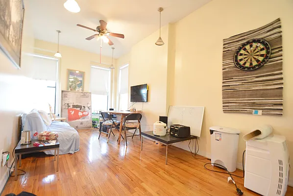 Rented by SBJ Brokerage, LLC | media 9