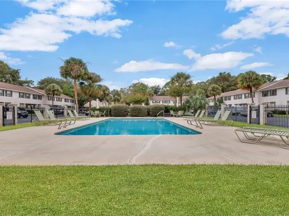 104 Courtyard Villas Unit A1, Saint Simons Island, GA 31522