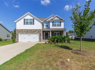 599 Grandview Dr, Graham, NC 27253