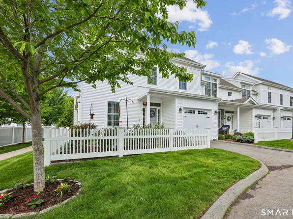 25 Sheffield Street #3, Old Saybrook, CT 06475