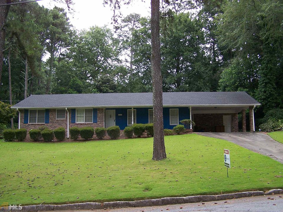1st image of 3325 Northbrook Dr #15