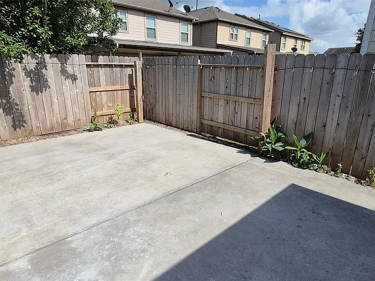 12014 Chelsea Elm Ct — Photo 46