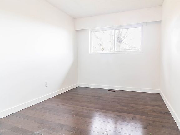 5th image of 6093 6th St