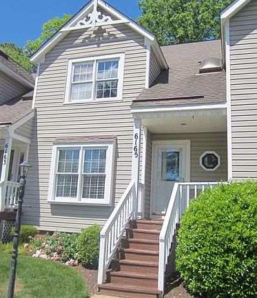 2nd image of 6165 Rolling Forest Cir Unit 6165