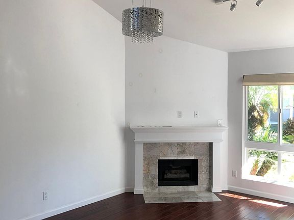 2nd image of 345 University Dr APT L4