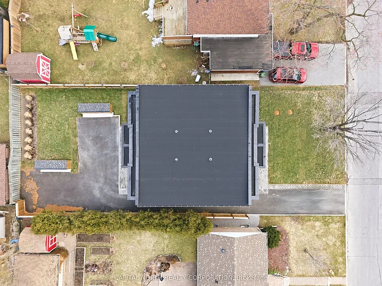 54 Touraine Ave #4 — Photo 32