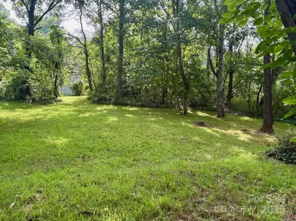 99999 Waters Rd #61, Asheville, NC 28805