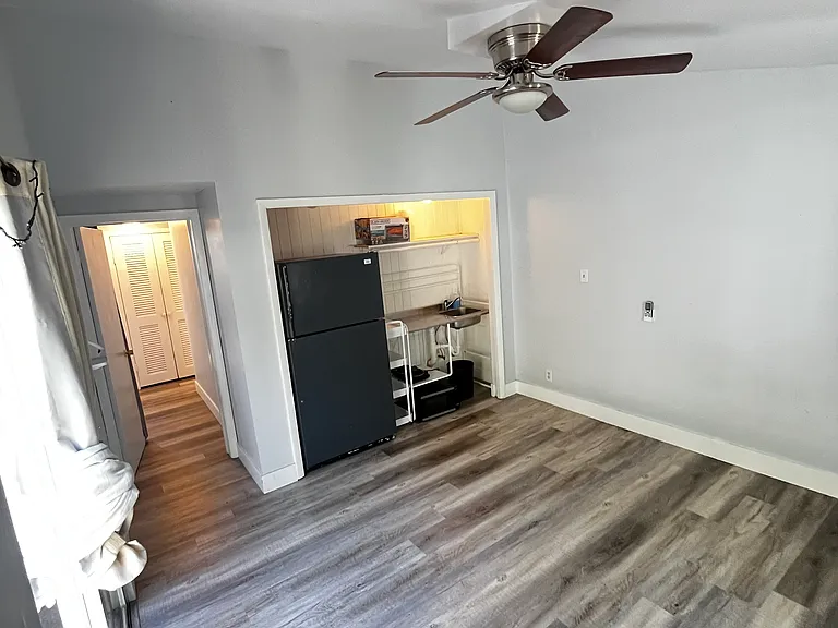 1412 NE 17th Ct #1-2 — Photo 8