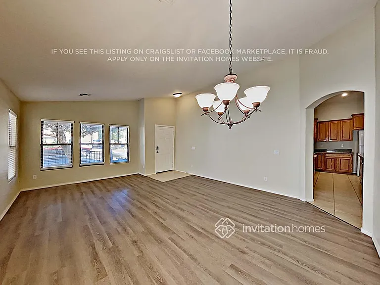 11577 W Yuma St — Photo 9