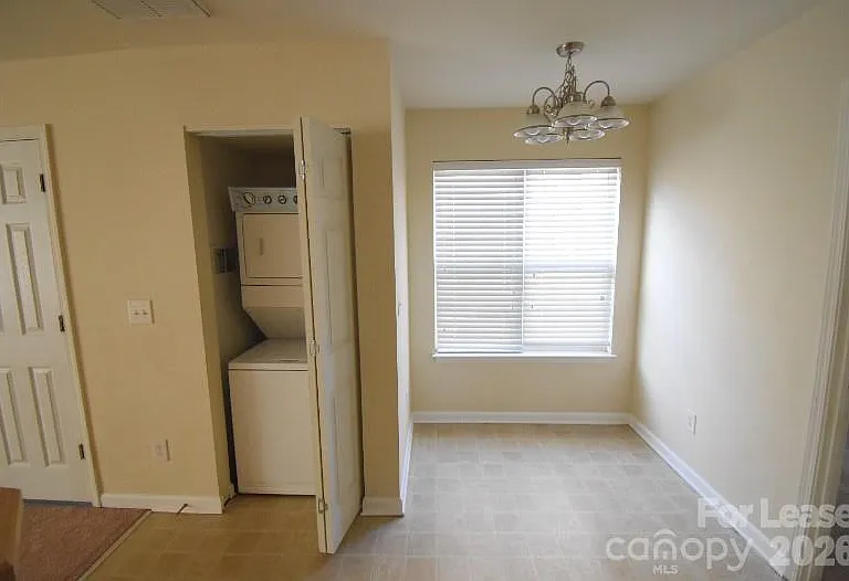 8727 Wandering Creek Way — Photo 6