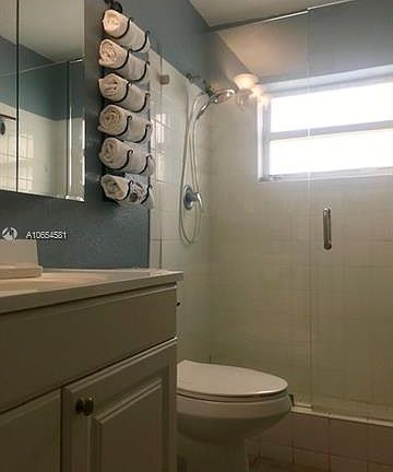 4th image of 6615 NW 93rd Ave