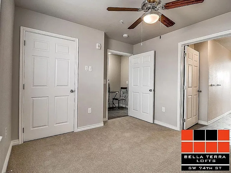 Bella Terra Lofts — Photo 16