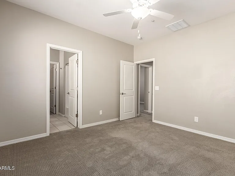 1535 E Dublin St — Photo 19