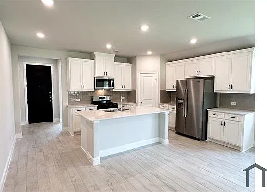 1216 Castiglione Ln — Photo 3