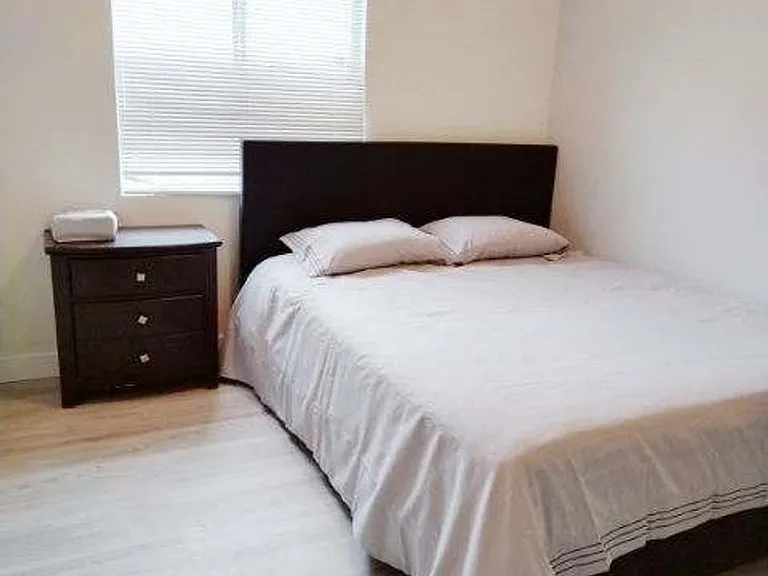 3305 Hillingdon Ct — Photo 18