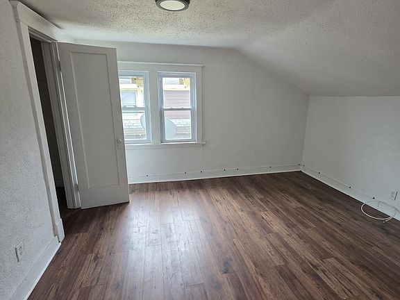 4th image of 274 Newburgh Ave #2