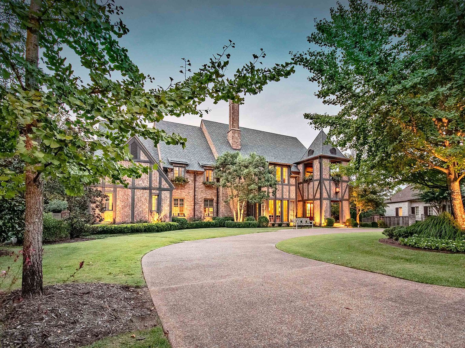 231 Cloister Green Ln, Memphis, TN 38120 | Zillow