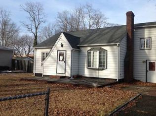 19 Fulton St, Centereach, NY 11720