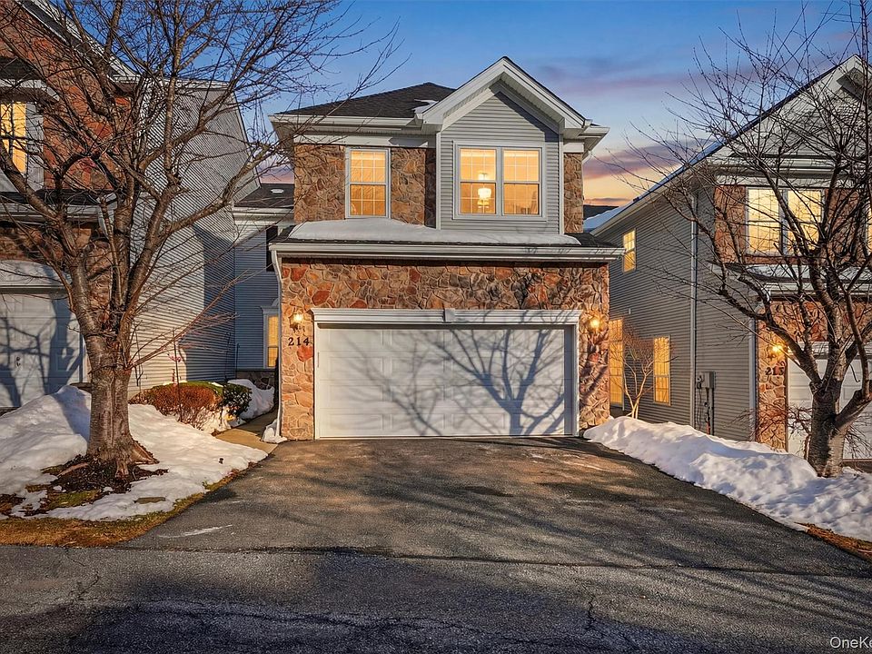 1st image of 214 Woodlands Drive