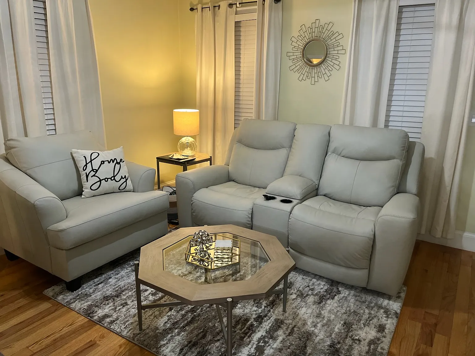 3 bed, 1015 sqft, $3,600 — Photo 4