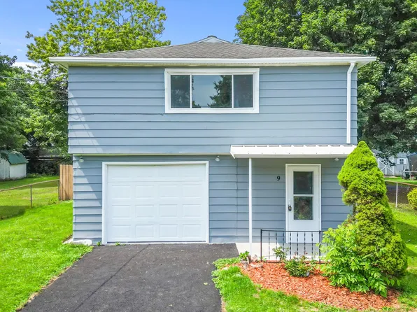 9 Carmichael Road, Binghamton, NY 13901